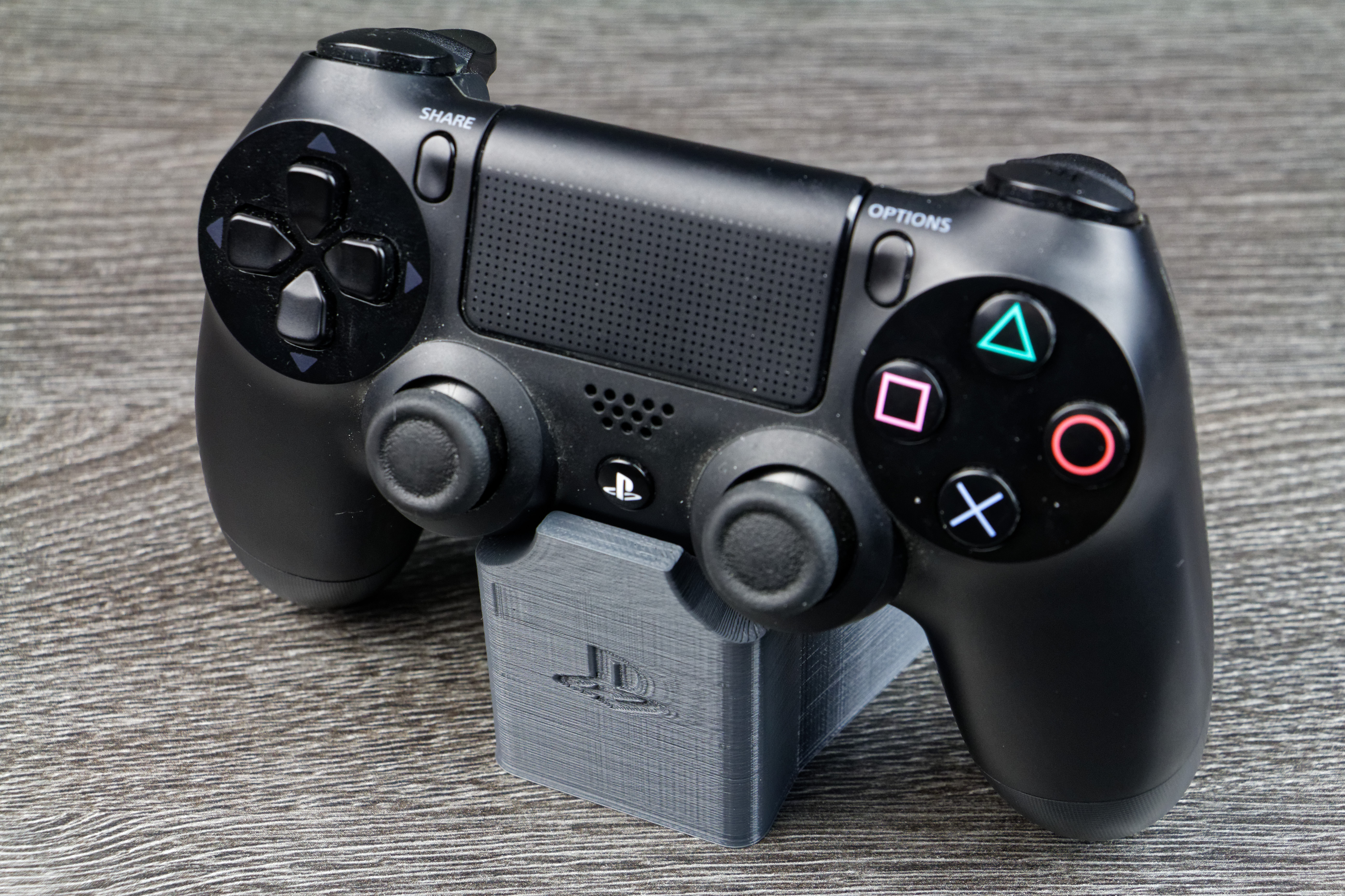 As Du Print 3D - Encore un support manette particulier